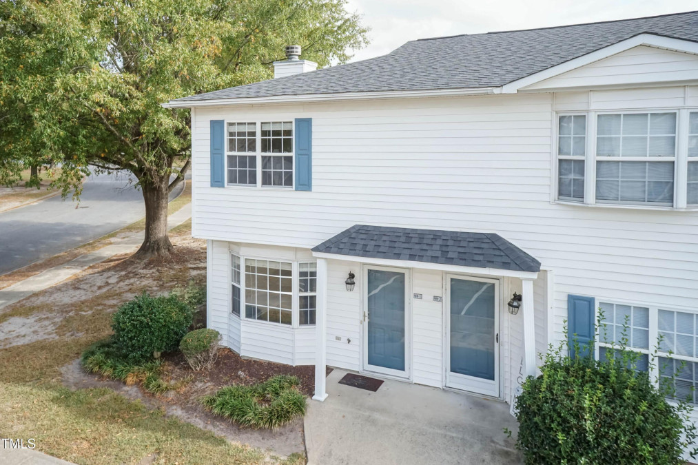 3923 Sterling Pointe Dr Winterville, NC 28590