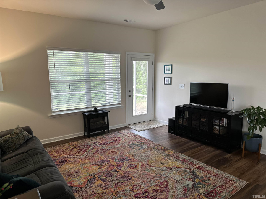 163 Clear Valley Dr Sanford, NC 27330