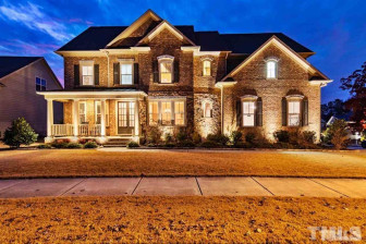 4800 Sunset Fairways Dr Apex, NC 27539