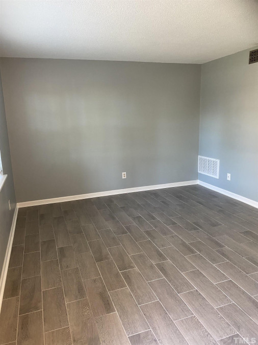 1002 Willow Dr Chapel Hill, NC 27514
