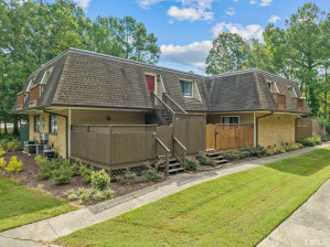 353 Summerwalk Cir Chapel Hill, NC 27517