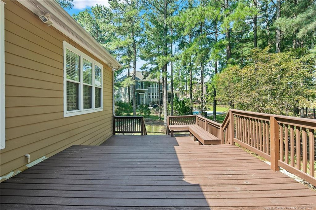 11 London Way Spring Lake, NC 28390