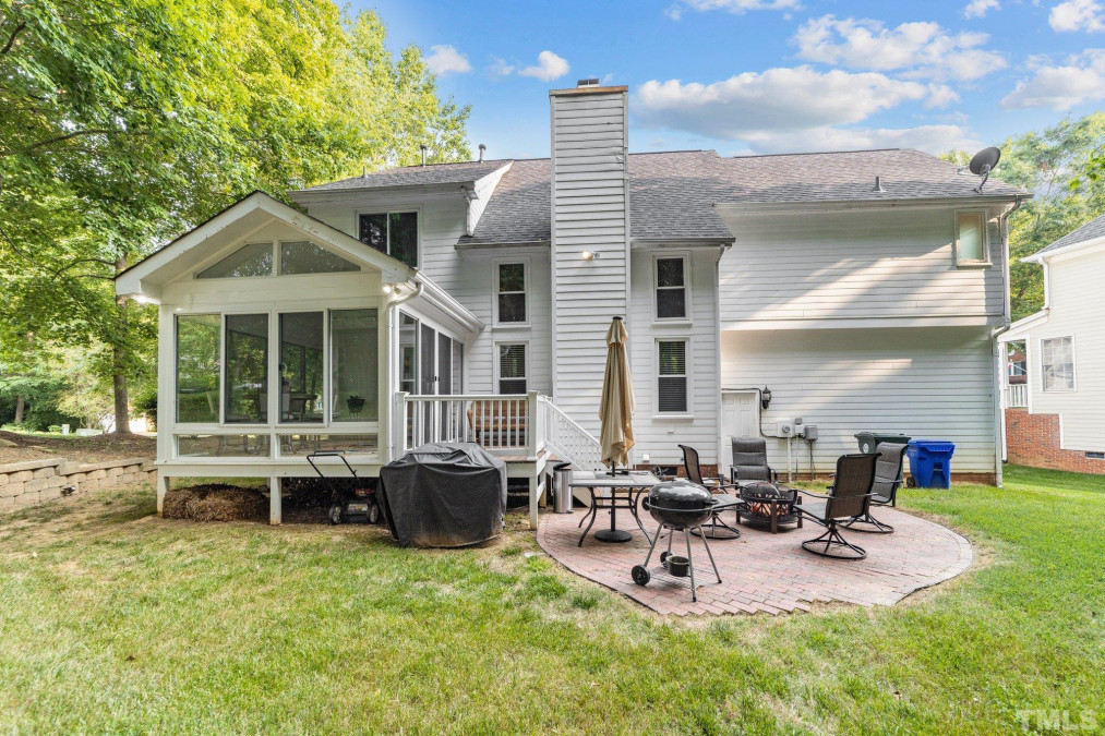 105 Winged Foot Ct Mebane, NC 27302