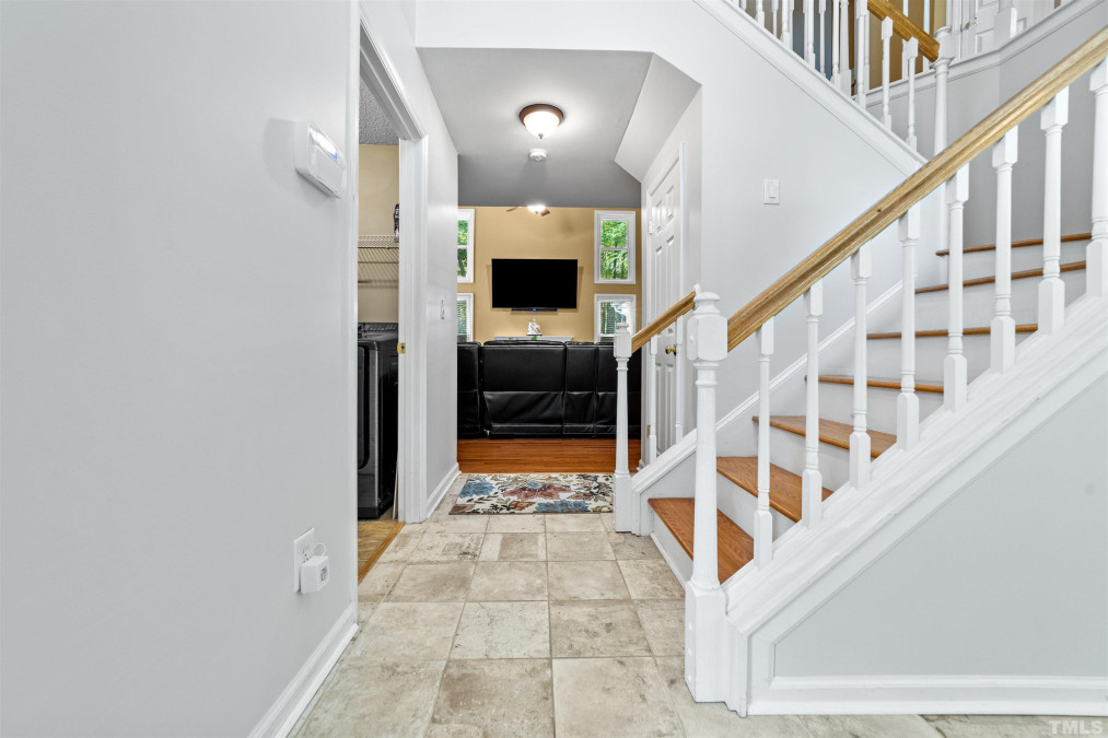 105 Winged Foot Ct Mebane, NC 27302