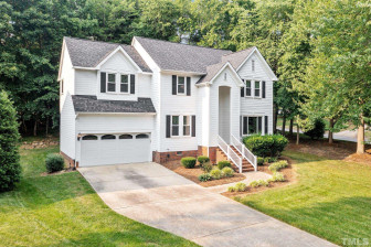 105 Winged Foot Ct Mebane, NC 27302