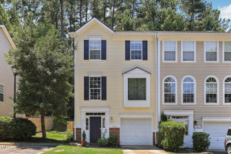 5424 Crabtree Park Ct Raleigh, NC 27612