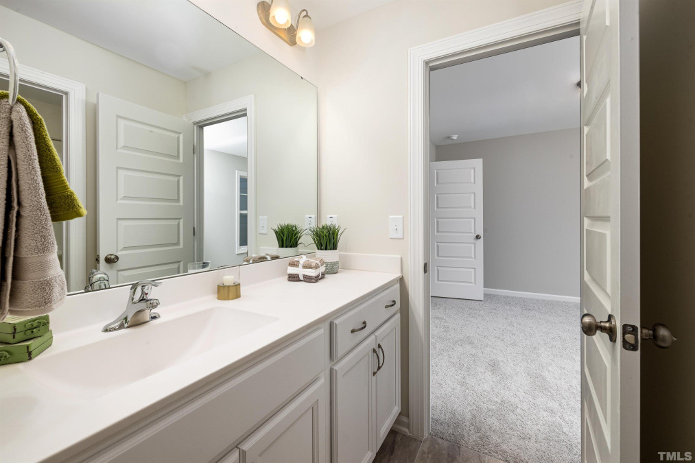 8055 Windthorn Pl Cary, NC 27519