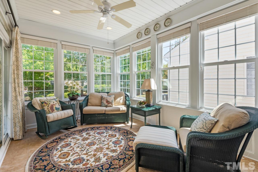 733 Eldridge Loop Cary, NC 27519