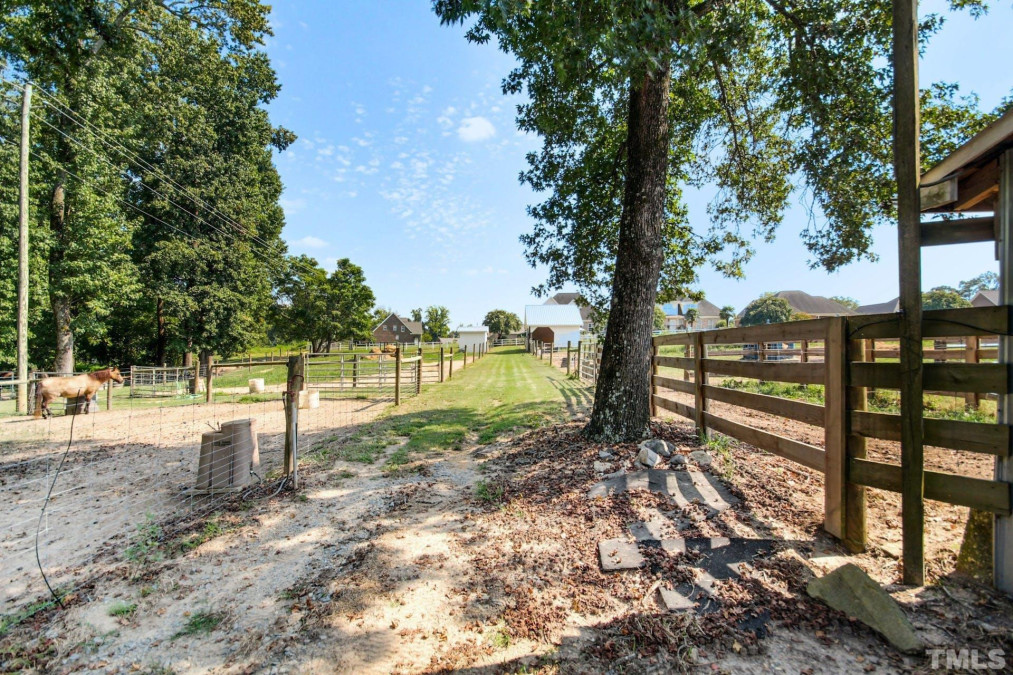 536 Lincoln St Benson, NC 27504