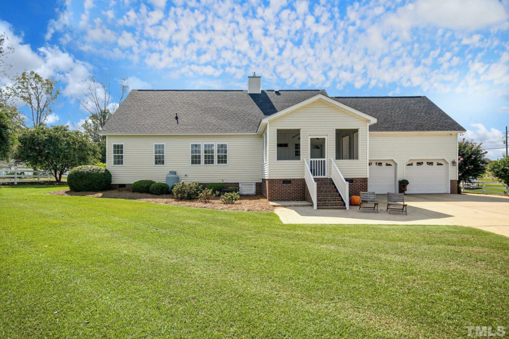 536 Lincoln St Benson, NC 27504