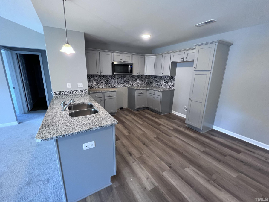 210 Everwood Dr Four Oaks, NC 27524