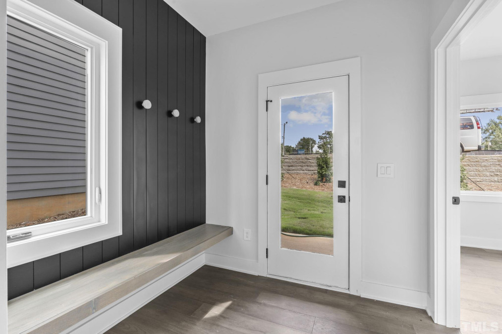 209 Woodsborough Pl Raleigh, NC 27601