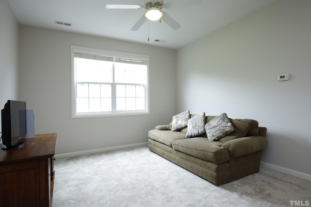 131 Fields Cir Chapel Hill, NC 27516