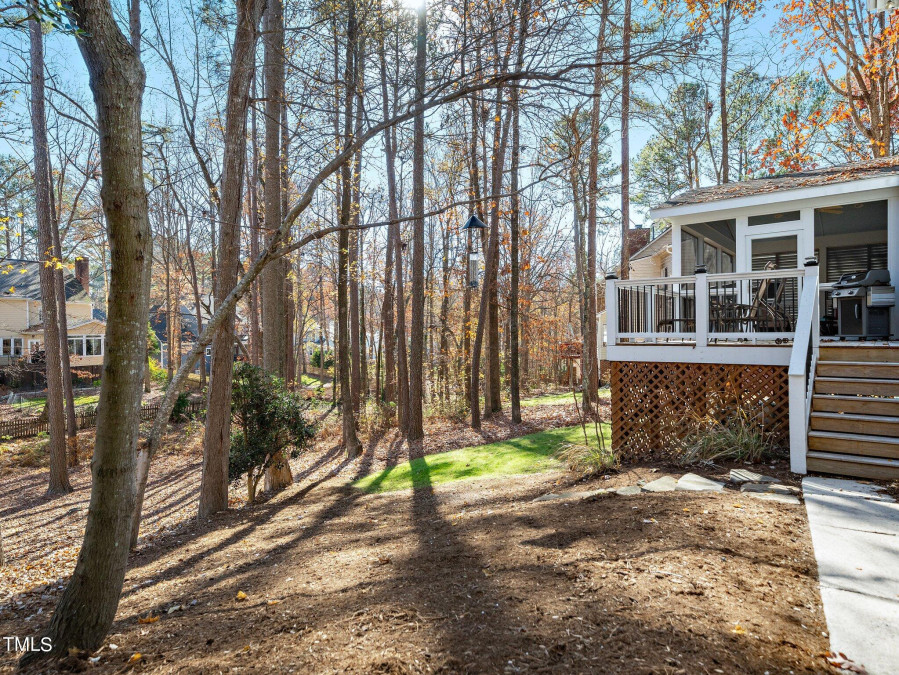 100 Kettlewell Ct, Cary, NC 27519 Raleigh Realty