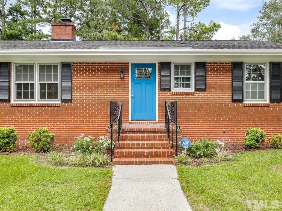 412 Sanders St Smithfield, NC 27577