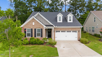 1421 Stonemill Falls Dr Wake Forest, NC 27587