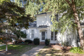 135 Planetree Ln Cary, NC 27511