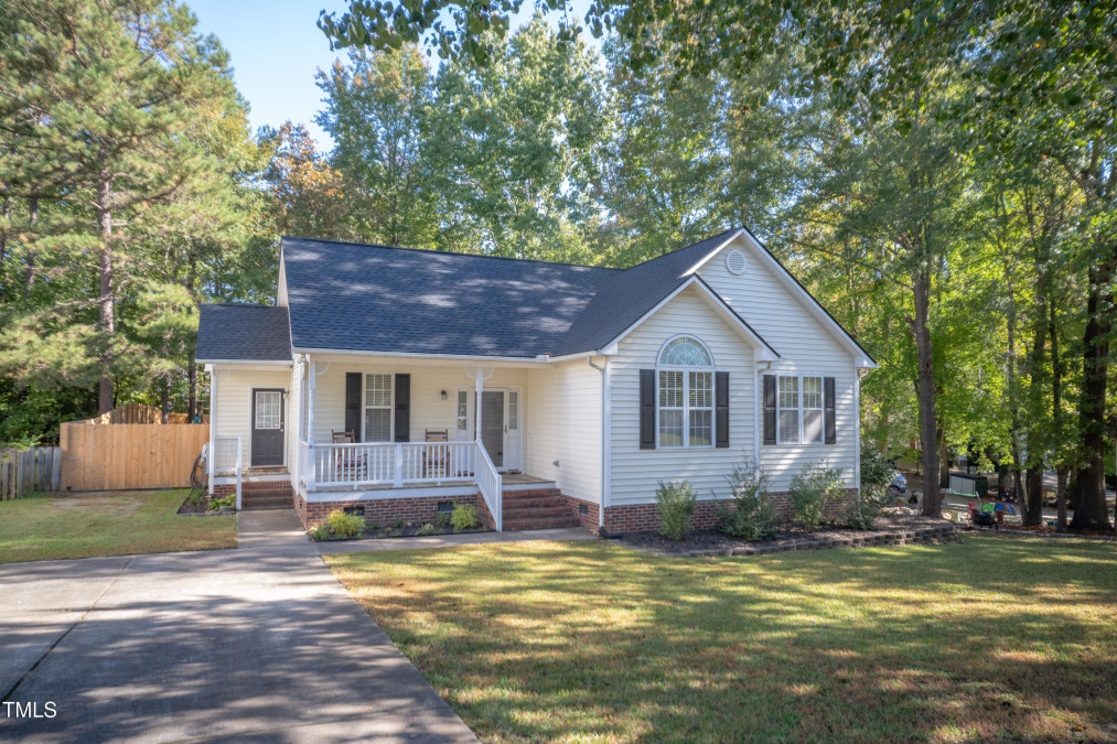 135 Lily Crossing Clayton, NC 27527