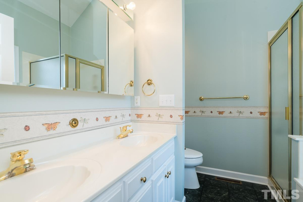 210 Cypress Point Mebane, NC 27302