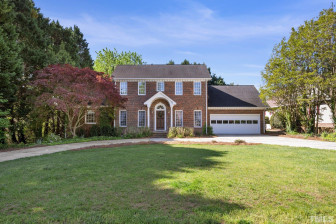 3212 Hiddenwood Ln Burlington, NC 27215