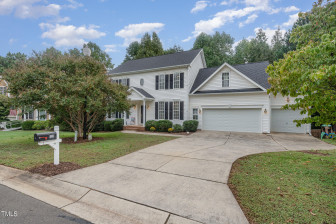 708 Creek Haven Dr Holly Springs, NC 27540