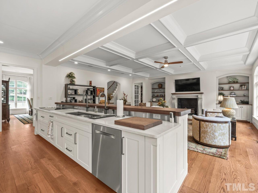 11216 Jonas Ridge Ln Raleigh, NC 27613