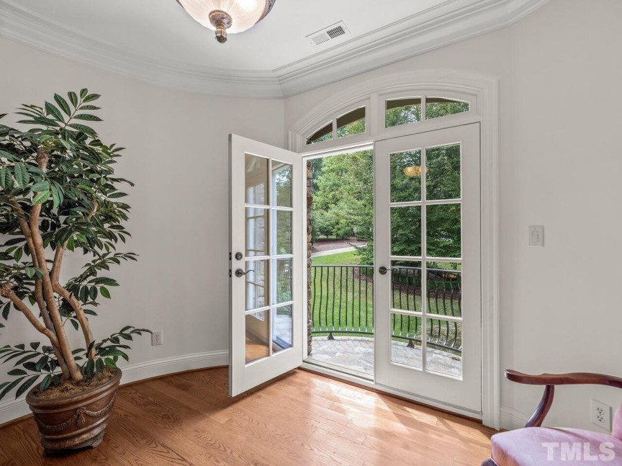 11216 Jonas Ridge Ln Raleigh, NC 27613
