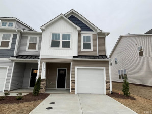 75 Hanging Moss Trl Clayton, NC 27527