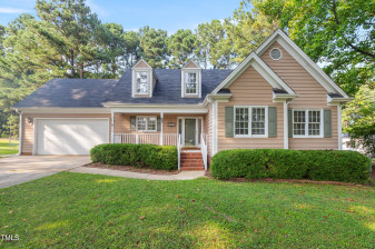 2320 Brasswynd Ct Fuquay Varina, NC 27526