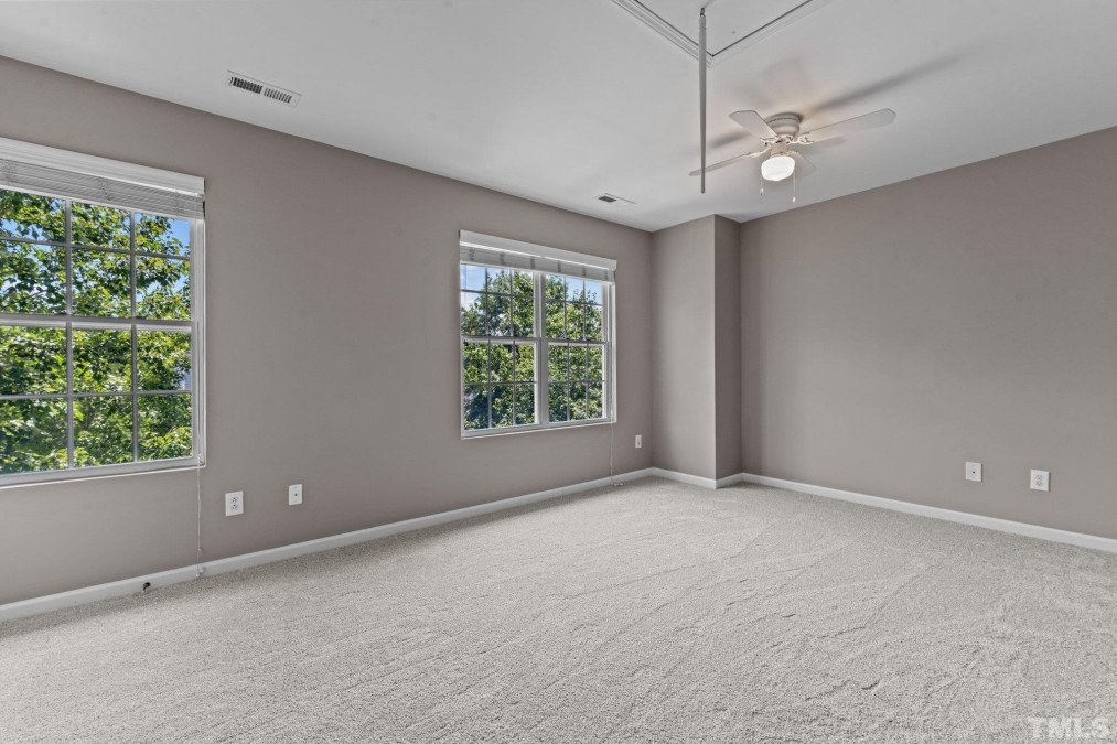 3105 Winding Waters Way Raleigh, NC 27614
