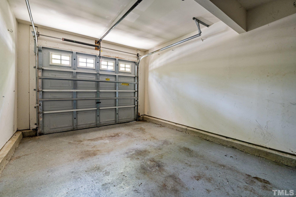 3105 Winding Waters Way Raleigh, NC 27614