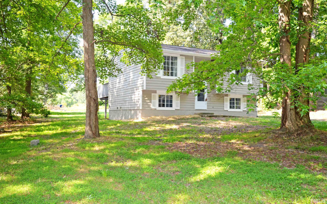 7217 Berkshire Downs Dr, Raleigh, NC 27616 Raleigh Realty