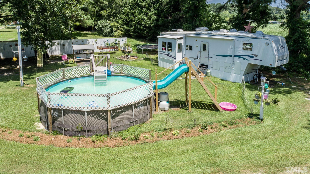 1270 Packing Plant Rd Smithfield, NC 27577