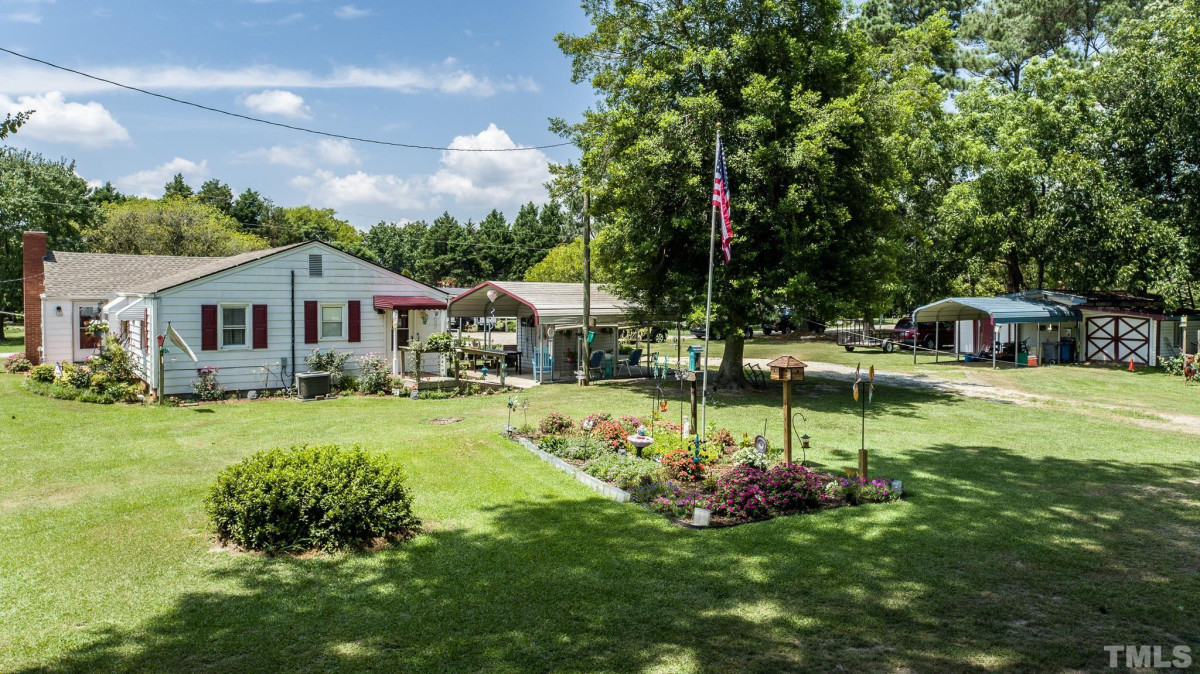 1270 Packing Plant Rd Smithfield, NC 27577