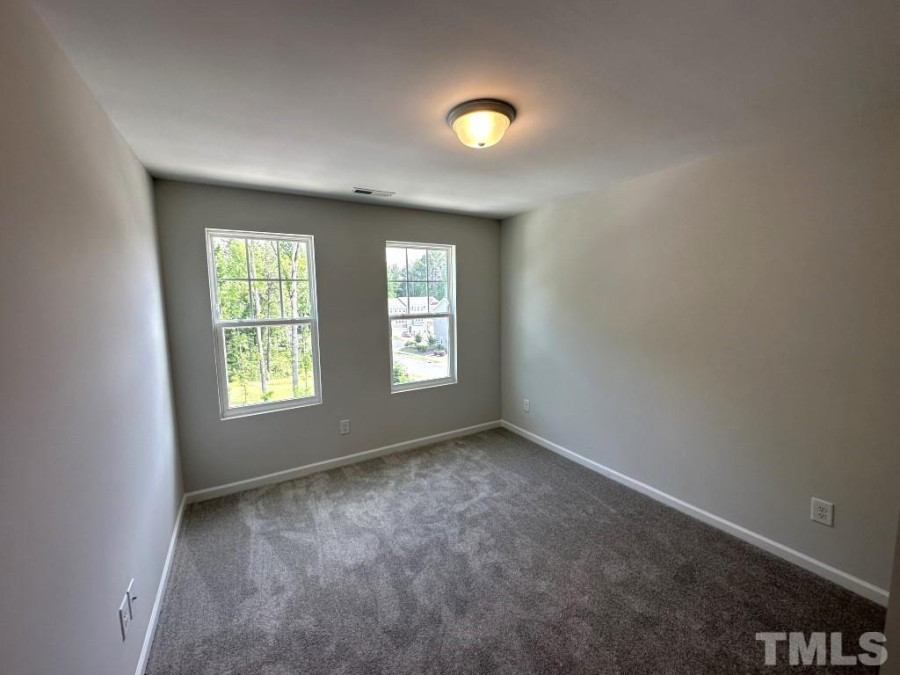 2905 Dallas Valley Ln Apex, NC 27502