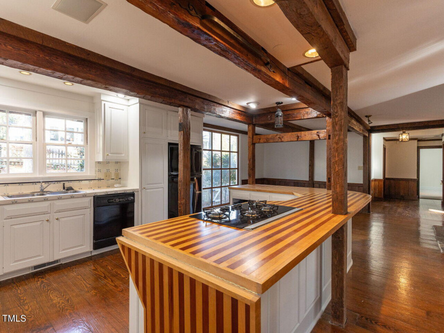 110 Pasquotank Dr, Raleigh, NC 27609 Raleigh Realty