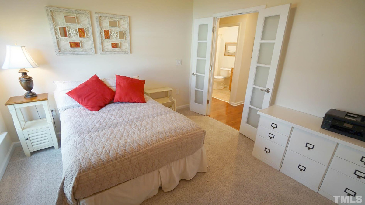 710 Birstall Dr Cary, NC 27519