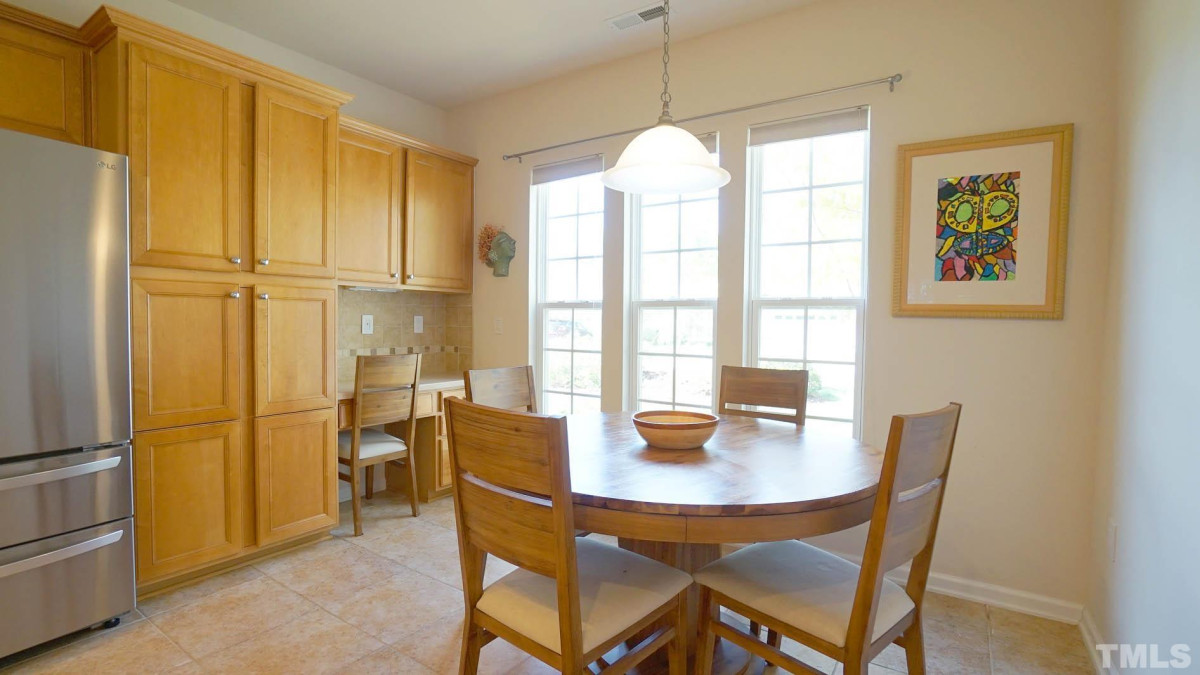 710 Birstall Dr Cary, NC 27519