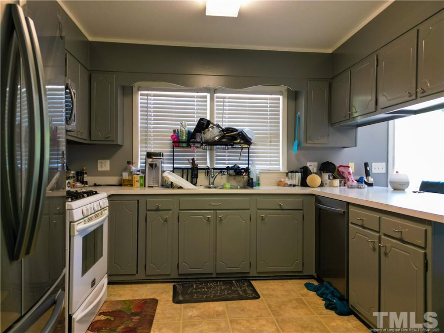 2802 Hermitage Ave Fayetteville, NC 28304