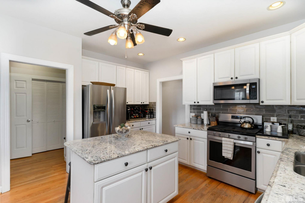 1224 Hawkweed Dr Fuquay Varina, NC 27526