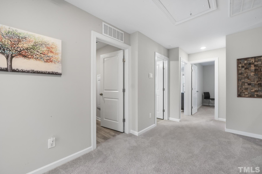 7023 Gentle Pine Pl Raleigh, NC 27613