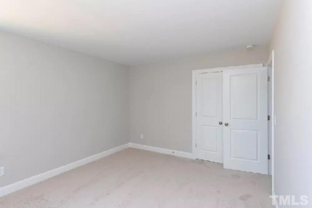 230 Slate Top Rd Clayton, NC 27527