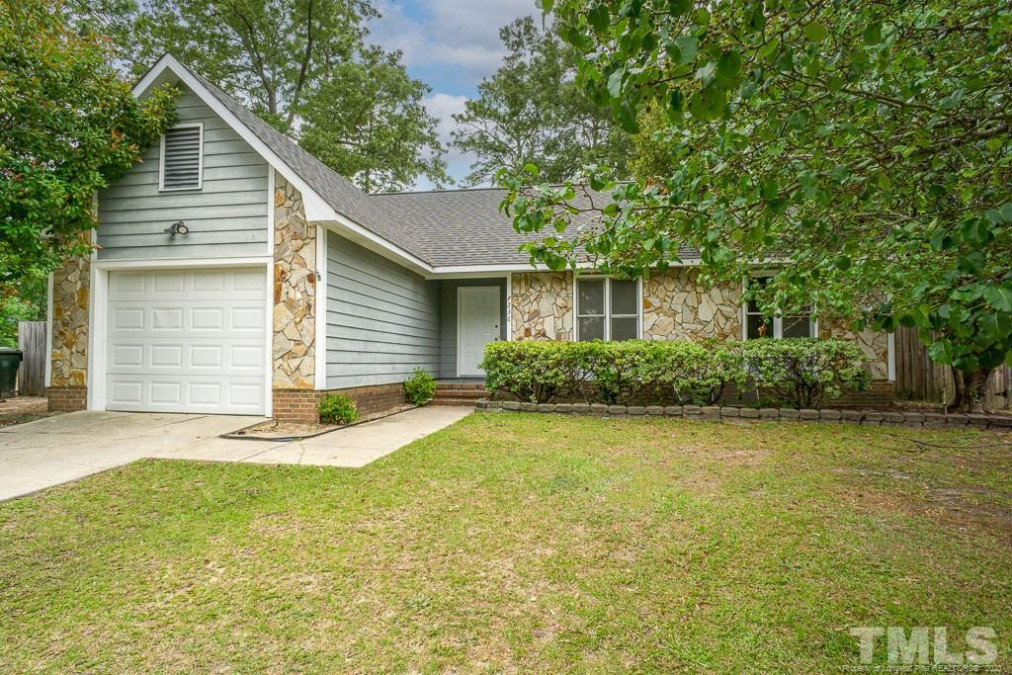 7236 Shady Grove Ln Fayetteville, NC 28314
