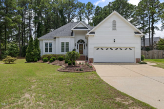 1313 Eagle Eye Ct Fuquay Varina, NC 27526