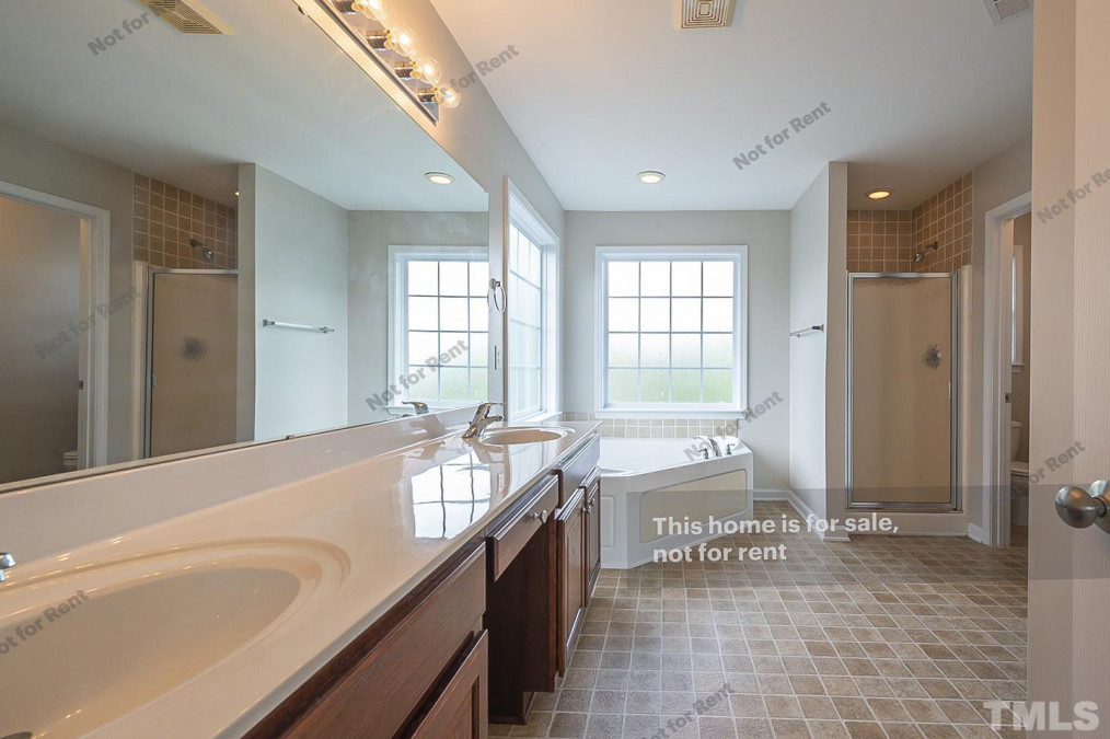 415 Moonlight Dr Fuquay Varina, NC 27526