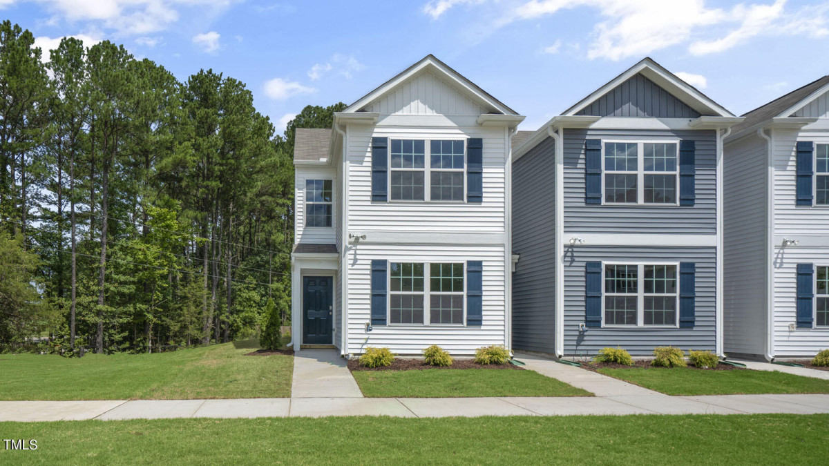 8752 Asher Gray Way Raleigh, NC 27616