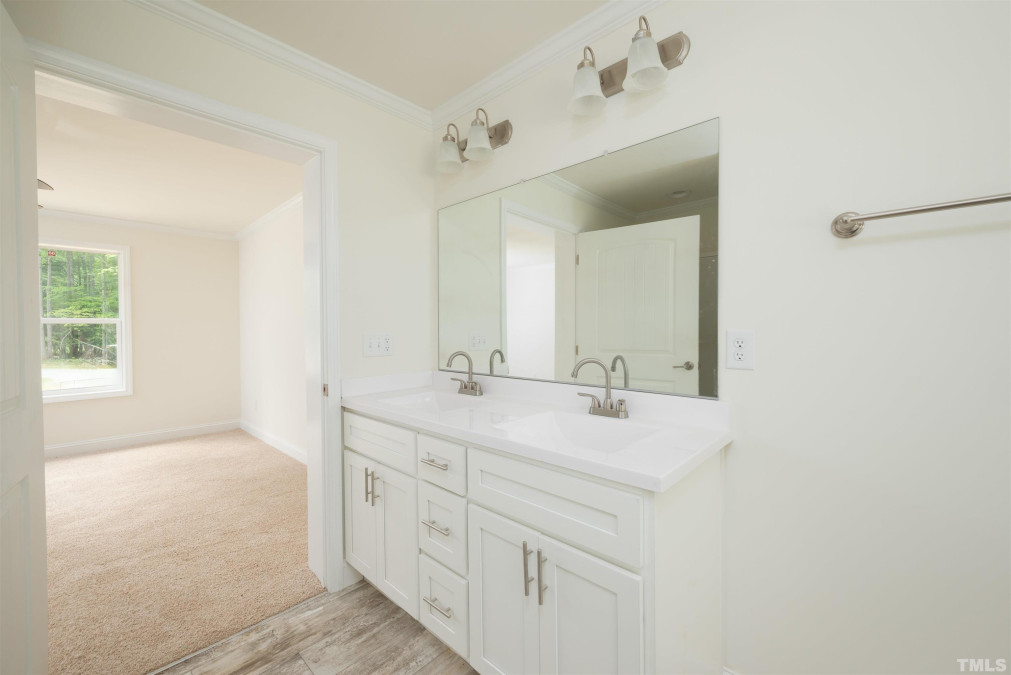 3014 Splitwood Ct Oxford, NC 27565