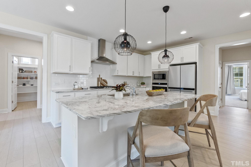 220 Sweetbriar Rose Ct Holly Springs, NC 27540