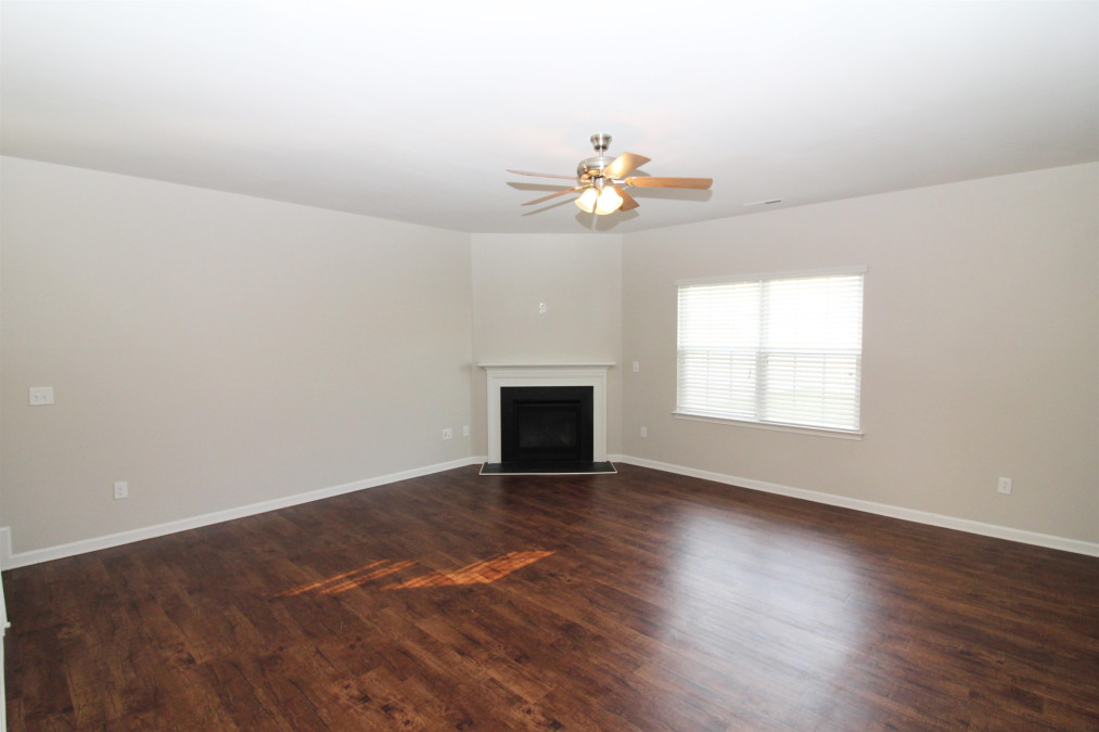 109 Gaillardia Way Clayton, NC 27527