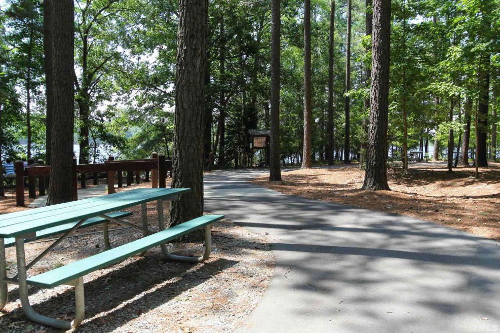 204 Leland Crest Dr Apex, NC 27539